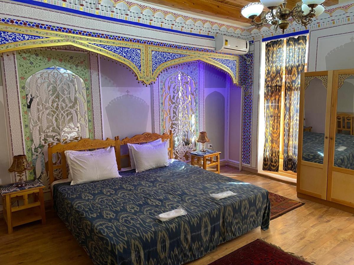 Komil Bukhara Boutique Hotel Ngoại thất bức ảnh