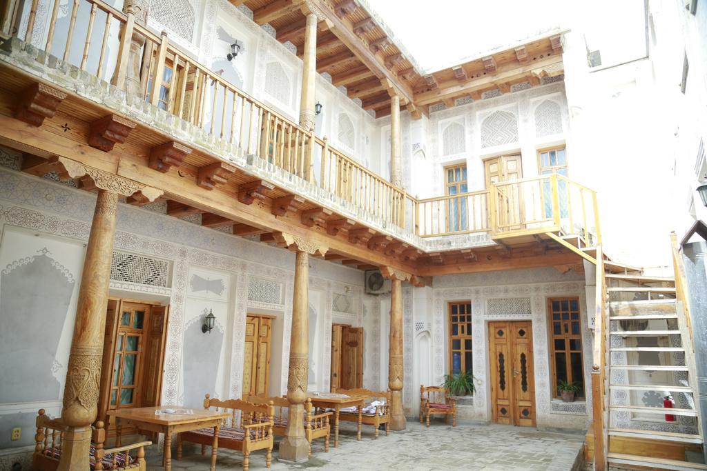 Komil Bukhara Boutique Hotel Ngoại thất bức ảnh