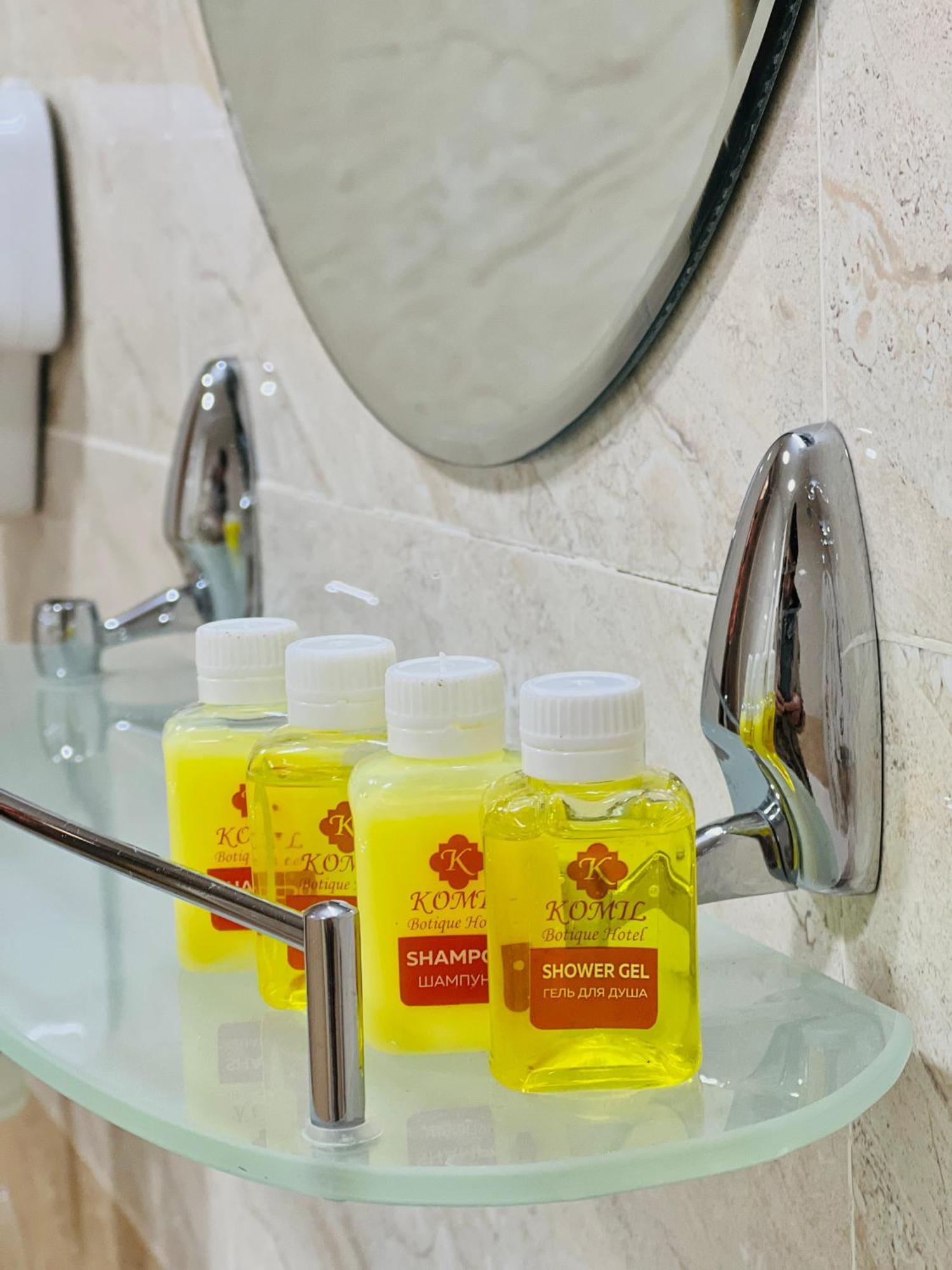Komil Bukhara Boutique Hotel Ngoại thất bức ảnh