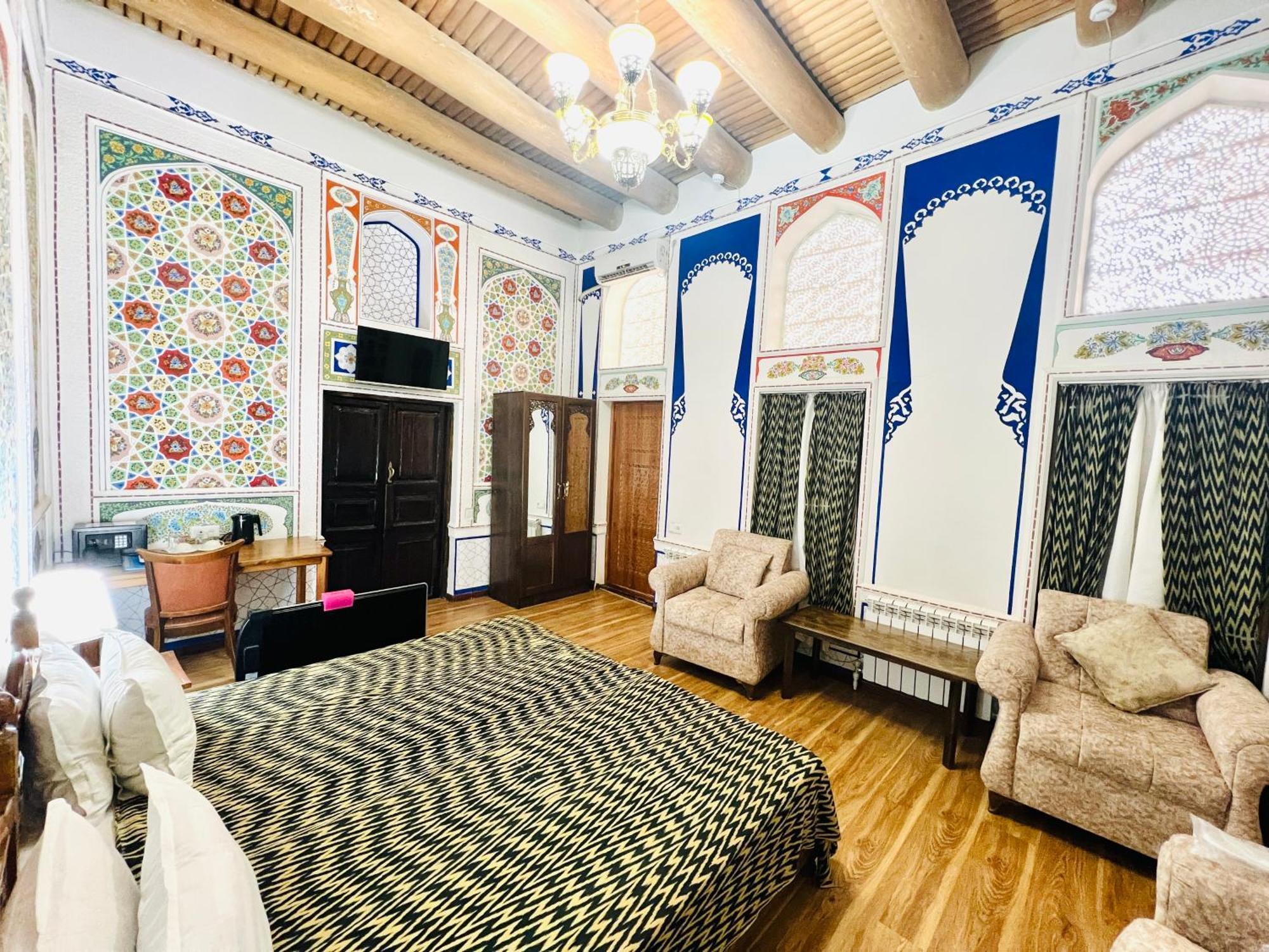 Komil Bukhara Boutique Hotel Ngoại thất bức ảnh