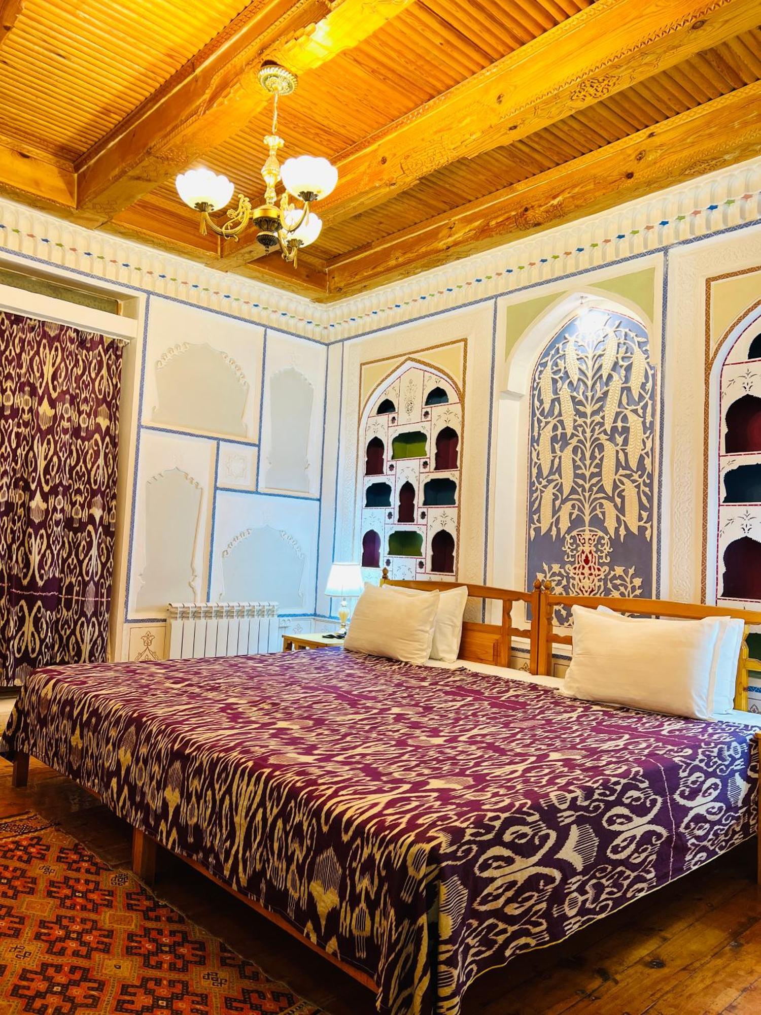 Komil Bukhara Boutique Hotel Ngoại thất bức ảnh