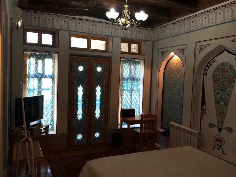 Komil Bukhara Boutique Hotel Ngoại thất bức ảnh
